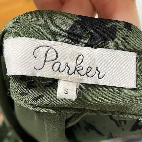 SOLD Parker Brantling olive & black silk halter blouse - Picture 5 of 7